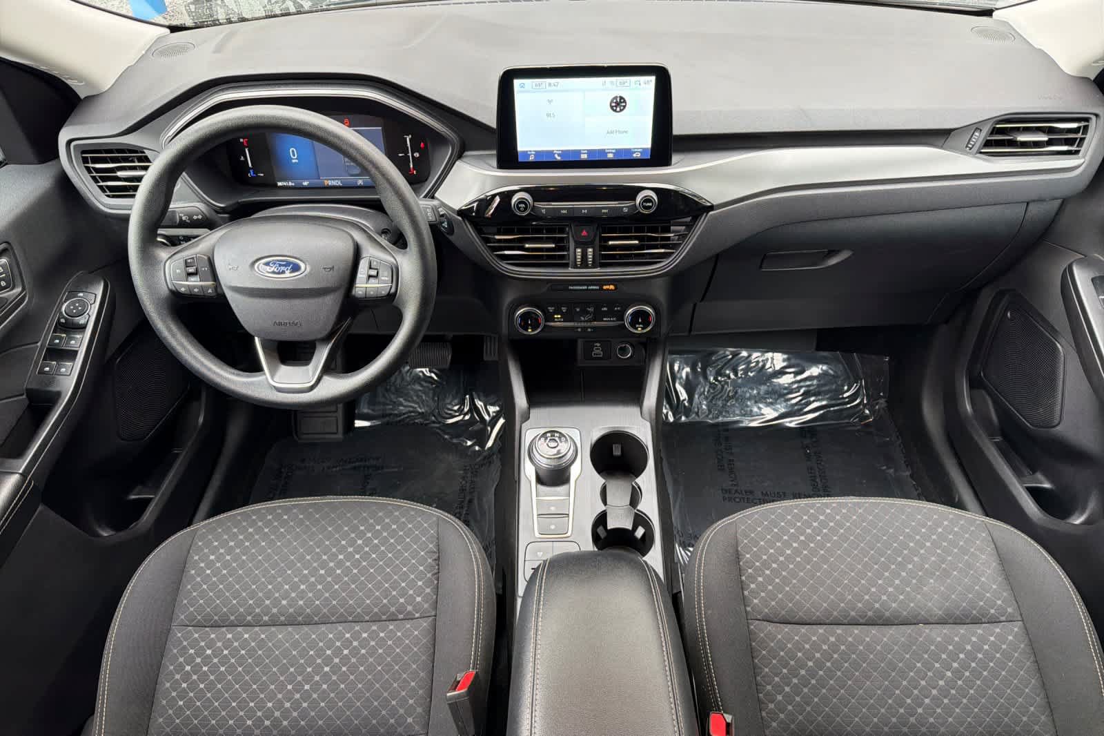 Used 2025 Ford Escape Active AWD/4WD image 3