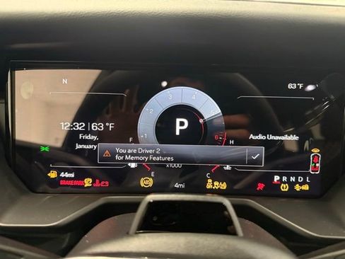 New 2026 GMC Acadia Denali w/ Super Cruise Package image 22