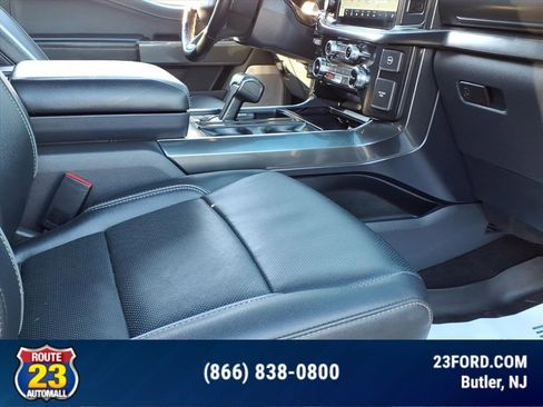 Used 2022 Ford F150 Lariat w/ Equipment Group 502A High image 10