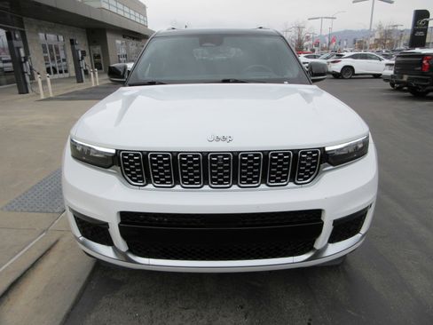 Used 2023 Jeep Grand Cherokee L Summit image 15
