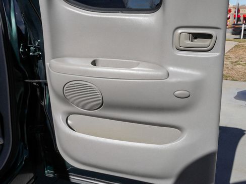 Used 2000 Toyota Tundra SR5 image 22