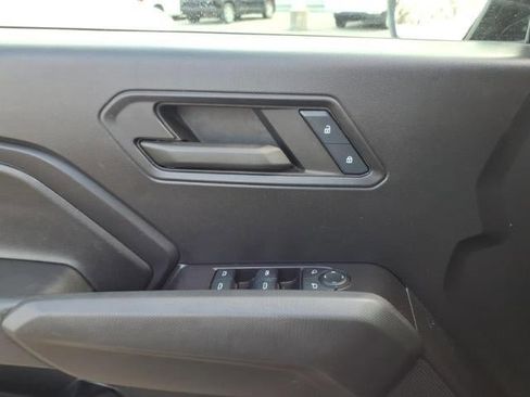 Used 2024 Chevrolet Colorado Trail Boss w/ Advanced Trailering Package image 18