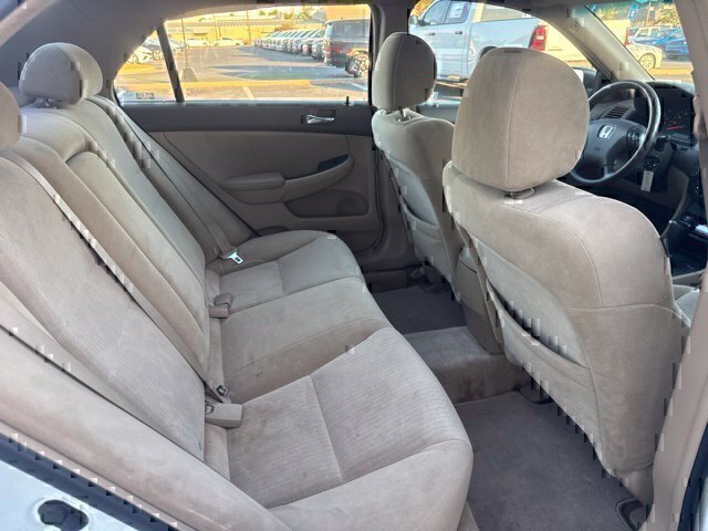 Used 2005 Honda Accord LX image 21