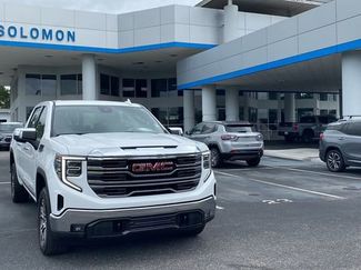 Used 2024 GMC Sierra 1500 SLT video 1