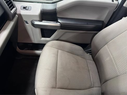 Used 2016 Ford F150 XLT RWD image 30