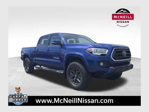 Used 2023 Toyota Tacoma SR5 w/ Technology Package AWD/4WD image 1