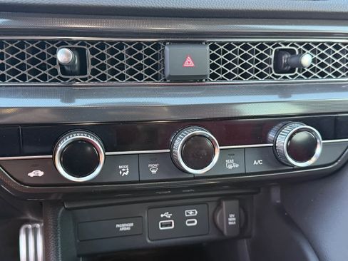 Used 2025 Acura Integra A-Spec image 21