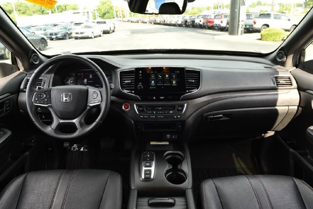 Certified 2022 Honda Passport TrailSport image 7