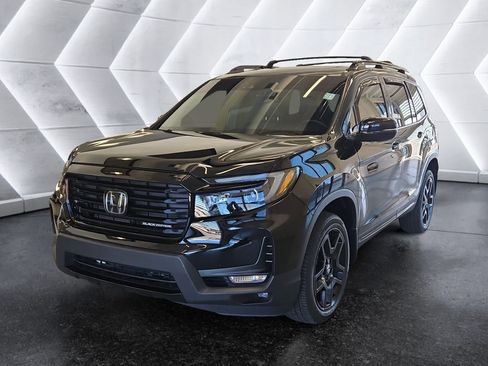 Used 2024 Honda Passport Black Edition image 3