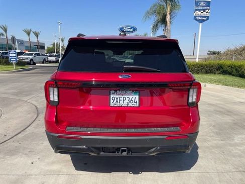 New 2026 Ford Explorer ST-Line w/ ST-Line Street Pack RWD image 4