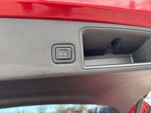 Certified 2022 GMC Terrain SLE w/ Driver Convenience Package image 43