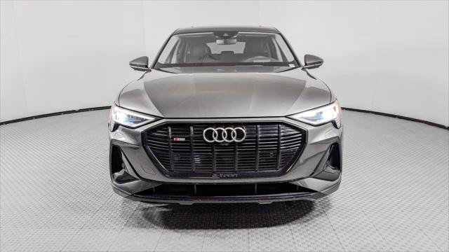 Used 2021 Audi e-tron Prestige w/ Prestige Package AWD/4WD image 12