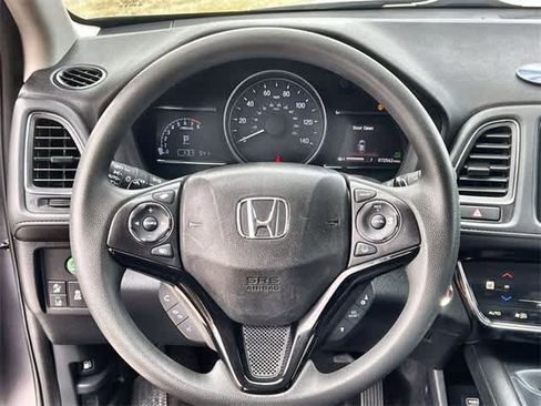 Certified 2021 Honda HR-V EX image 17