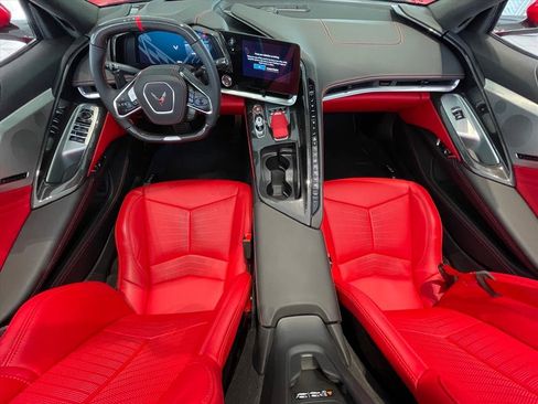 Used 2025 Chevrolet Corvette Z06 image 10