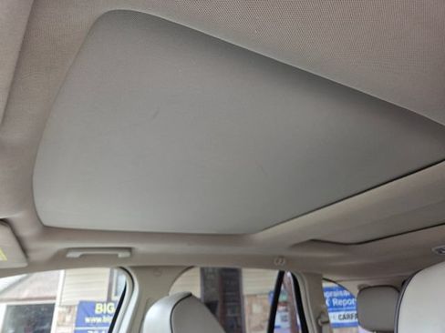 Used 2015 Lincoln MKX AWD w/ Equipment Group 101A image 38