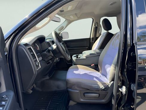 Used 2015 RAM 1500 Express AWD/4WD image 17