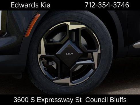 New 2026 Kia Sportage EX FWD image 11