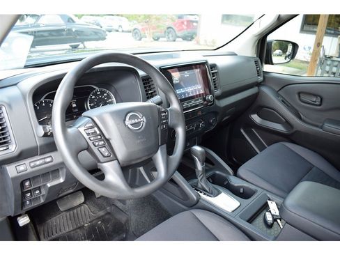 Used 2022 Nissan Frontier S w/ Technology Package image 14