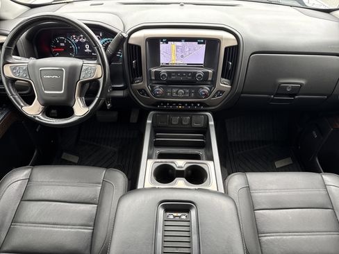 Used 2019 GMC Sierra 2500 Denali w/ Duramax Plus Package image 28