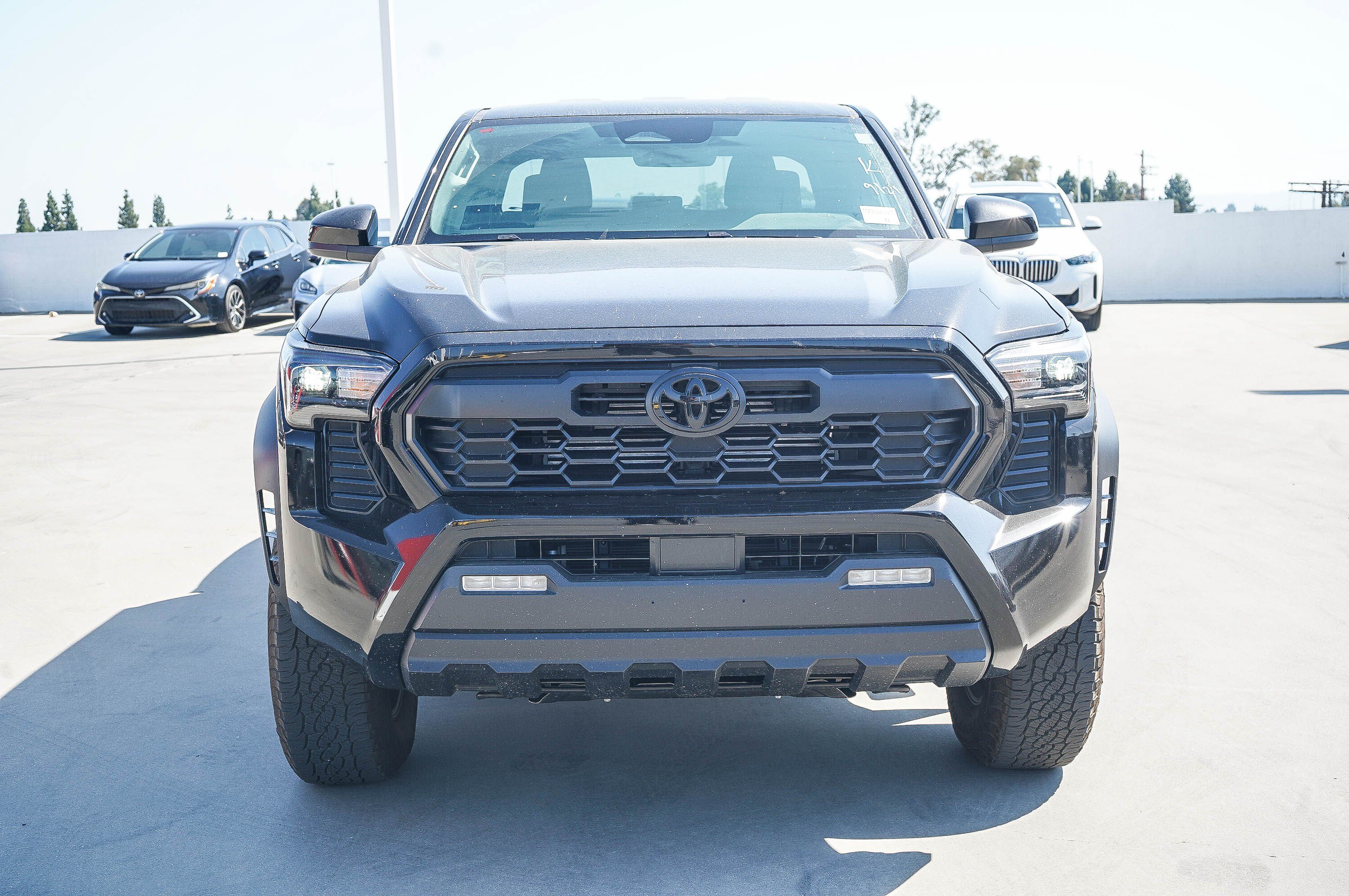 Certified 2026 Toyota Tacoma TRD Off-Road AWD/4WD image 2