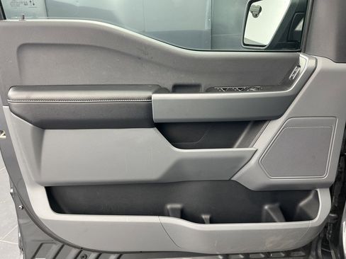 Used 2023 Ford F150 XLT image 13