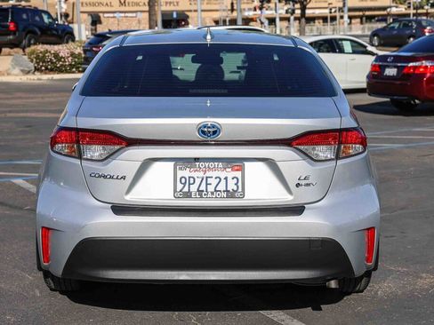 Certified 2025 Toyota Corolla LE w/ LE Premium Package image 21