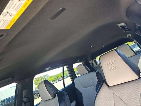 Used 2025 Lexus TX 500h AWD w/ Technology Package image 13