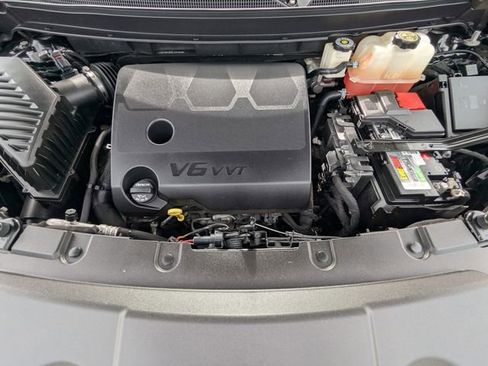 Certified 2021 Chevrolet Traverse High Country FWD image 35