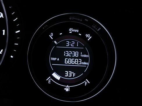 Certified 2017 Honda HR-V LX image 20