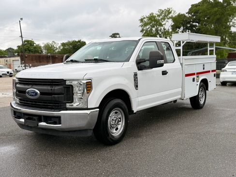 Used 2019 Ford F350 XL w/ XL Value Package RWD image 5