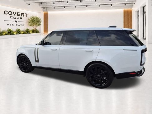 Used 2024 Land Rover Range Rover Long Wheelbase SE AWD/4WD image 8