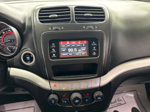 Used 2014 Dodge Journey American Value Package w/ Flexible Seating Group image 32