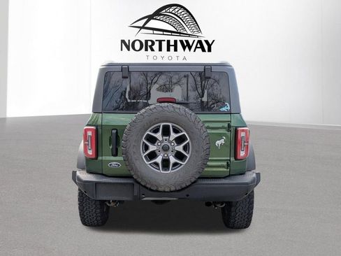 Used 2022 Ford Bronco Badlands image 5