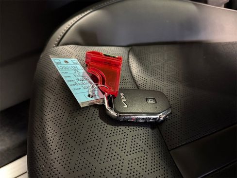 Certified 2023 Kia Sorento X-Line EX image 32