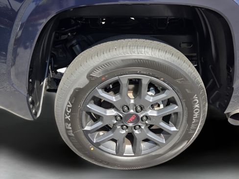Used 2023 Toyota Tundra Limited w/ TRD Off-Road Package AWD/4WD image 29