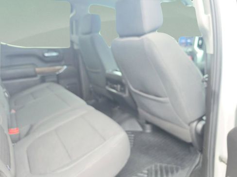 Used 2021 Chevrolet Silverado 1500 LT Trail Boss w/ Convenience Package II AWD/4WD image 29