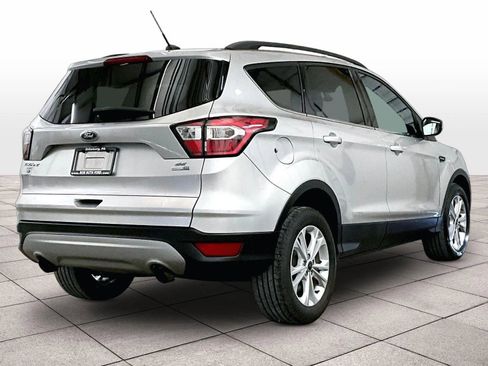 Used 2017 Ford Escape SE w/ Equipment Group 201A image 11