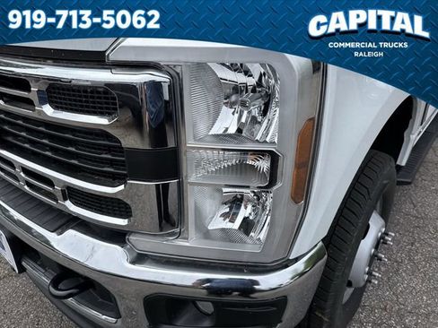 New 2026 Ford F350 XL w/ XL Chrome Package AWD/4WD image 11