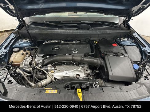 Certified 2022 Mercedes-Benz GLB 250 image 32