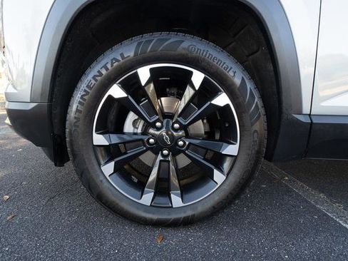 Used 2025 Chevrolet Equinox RS w/ Safety and Technology Package image 40