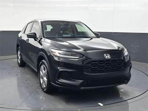 Used 2024 Honda HR-V LX image 2