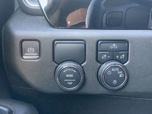 Certified 2023 Chevrolet Silverado 1500 LT RWD image 15