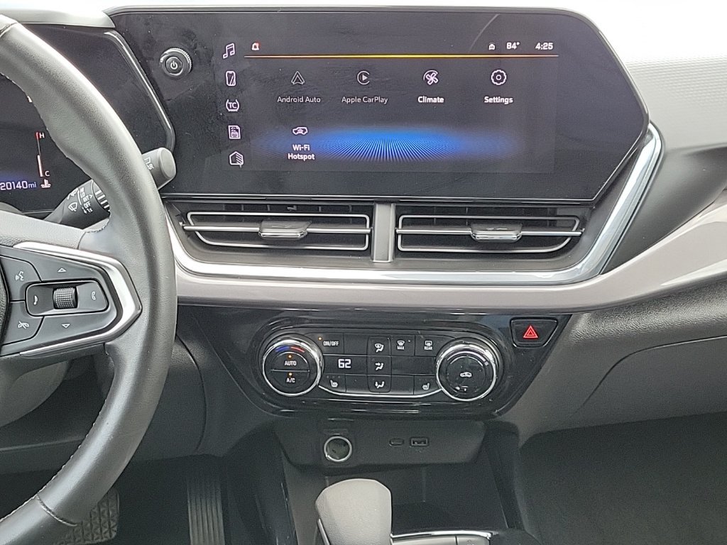 Used 2025 Chevrolet Trax ACTIV w/ Driver Confidence Package FWD image 23