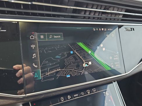 Used 2021 Audi Q7 3.0T Prestige w/ Prestige Package image 26