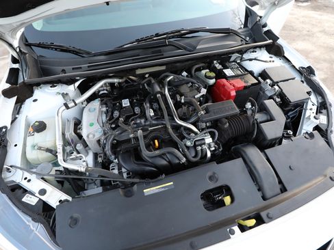 Used 2021 Nissan Sentra S image 24