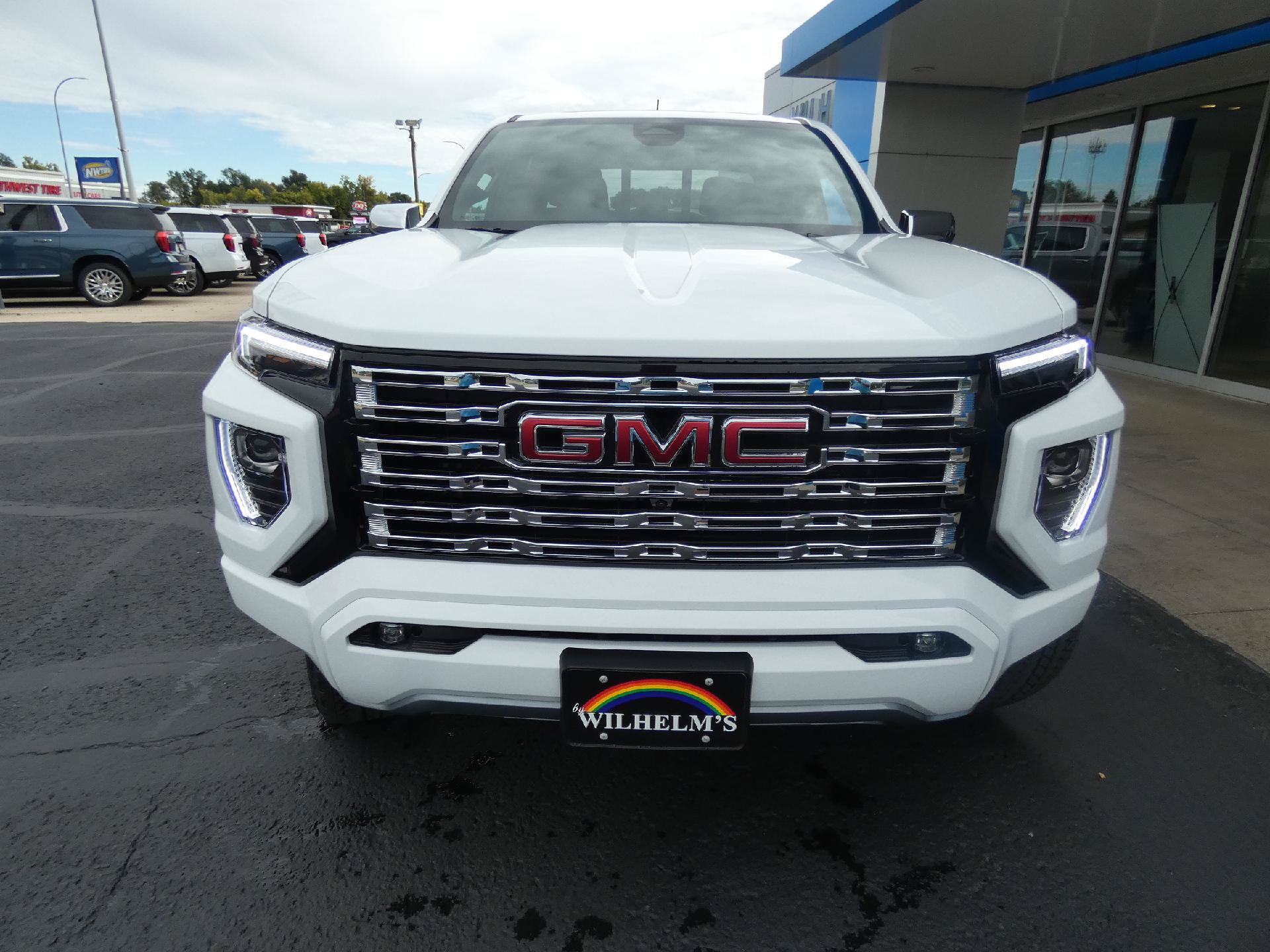 New 2026 GMC Canyon Denali AWD/4WD image 5