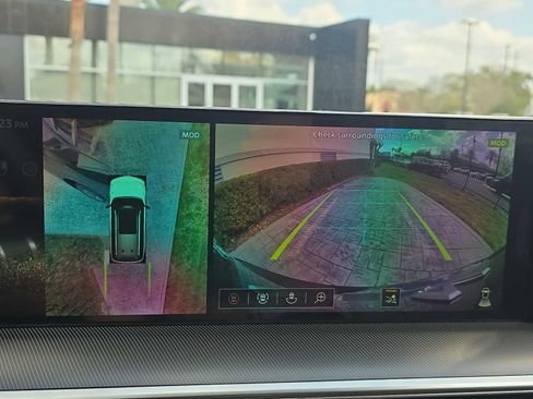 New 2026 INFINITI QX80 Luxe image 19