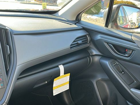 Certified 2025 Subaru Crosstrek 2.0i image 19