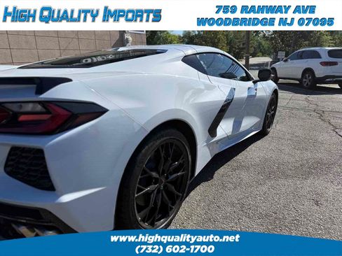 Used 2024 Chevrolet Corvette Stingray Coupe w/ 1LT RWD image 11