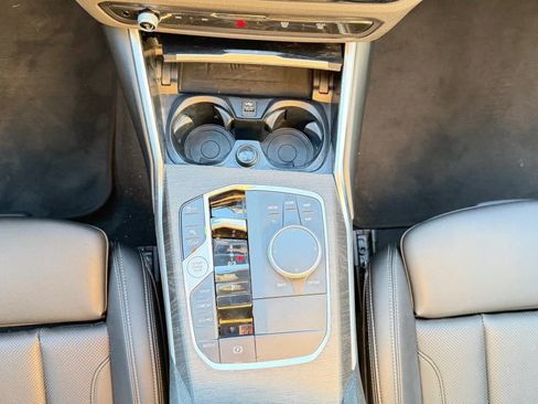 Used 2024 BMW 330i xDrive 330i xDrive Sedan 4D image 22